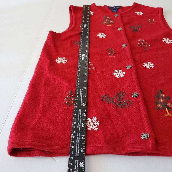 Vintage Red Wool Embellished Christmas Vest Charter Club Sz M Grandmacore Winter - Picture 4 of 6